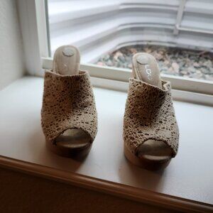 Aldo Embroidered Canvas Clogs